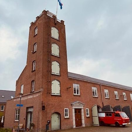 De Oude Brandweerkazerne 4 Persoons 2 Kamer Appartement 卡茨休维尔 外观 照片