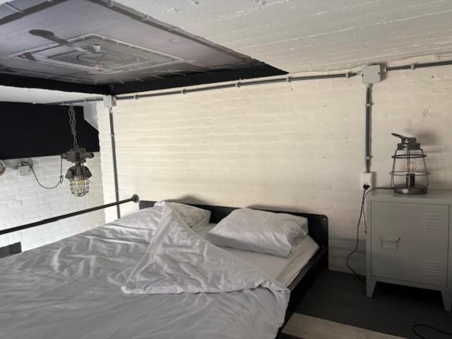 De Oude Brandweerkazerne 4 Persoons 2 Kamer Appartement 卡茨休维尔 外观 照片
