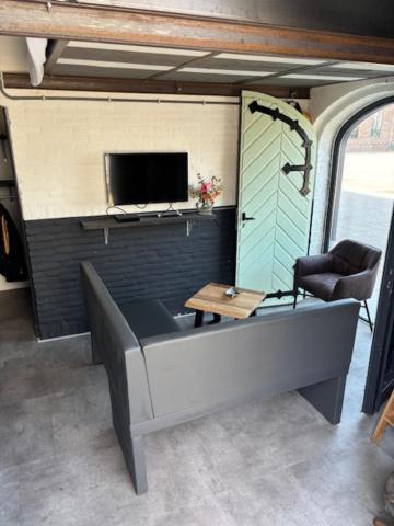 De Oude Brandweerkazerne 4 Persoons 2 Kamer Appartement 卡茨休维尔 外观 照片